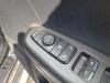 Interruptor de retrovisor de un Kia Sportage (QL), 2015 / 2022 1.7 CRDi 115 16V 4x2, Jeep/SUV, Diesel, 1.685cc, 85kW (116pk), FWD, D4FDL, 2015-09 / 2022-09, QLEF5D41; QLEF5D51 2018