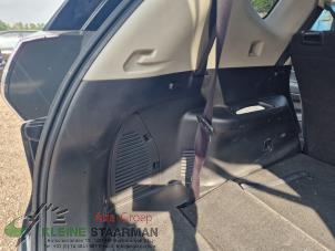 Usados Tapizado de maletero izquierda Nissan X-Trail (T32) 1.6 Energy dCi Precio de solicitud ofrecido por Kleine Staarman B.V. Autodemontage
