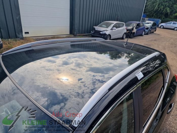 Panoramic roof Nissan Qashqai 1.2 DIGT 16V