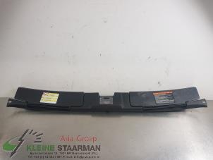 Used Sun visor Mazda MX-5 (NC18/1A) 1.8i 16V Price on request offered by Kleine Staarman B.V. Autodemontage