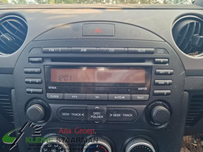 Radio/Lecteur CD Mazda MX-5 2.0i 16V - NF7666ARX BOSE