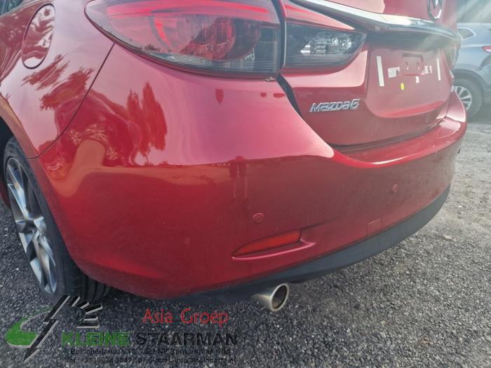 Stoßstange hinten van een Mazda 6 (GJ/GH/GL) 2.2 SkyActiv-D 150 16V 2017