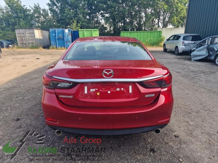 Panneau arrière tôlerie d'un Mazda 6 (GJ/GH/GL) 2.2 SkyActiv-D 150 16V 2017