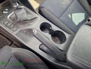 Used Parking brake mechanism Hyundai Tucson (TL) 1.6 GDi 16V 2WD Price on request offered by Kleine Staarman B.V. Autodemontage