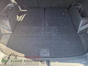 Used Floor panel load area Kia Sorento III (UM) 2.2 CRDi 16V VGT 4x4 Price on request offered by Kleine Staarman B.V. Autodemontage