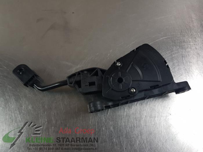 Throttle pedal position sensor Kia Sportage 1.6 GDI 16V 4x2