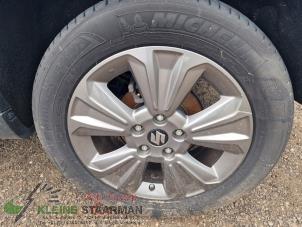 Used Wheel + tyre Suzuki Vitara (LY/MY) 1.0 Booster Jet Turbo 12V Price on request offered by Kleine Staarman B.V. Autodemontage