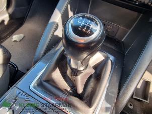Usados Botón de palanca Mazda CX-5 (KE,GH) 2.2 SkyActiv-D 150 16V 2WD Precio de solicitud ofrecido por Kleine Staarman B.V. Autodemontage