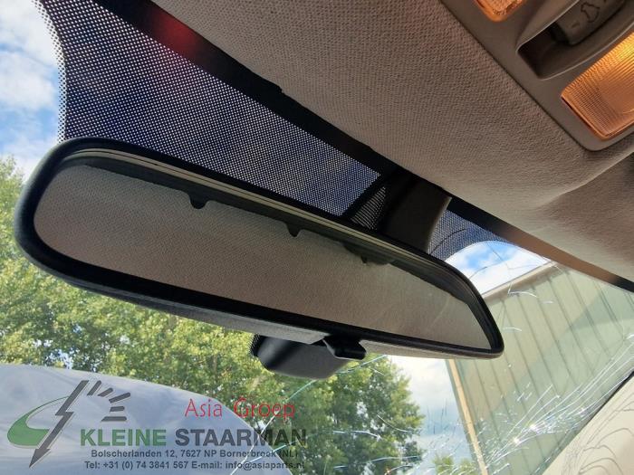 Rear view mirror from a Kia Picanto (JA) 1.0 T-GDI 12V 2021