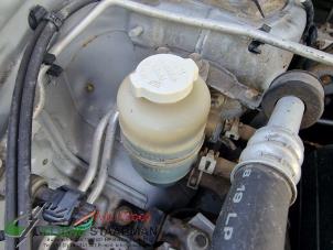 Used Power steering fluid reservoir Mitsubishi Outlander (CU) 2.0 16V 4x2 Price on request offered by Kleine Staarman B.V. Autodemontage