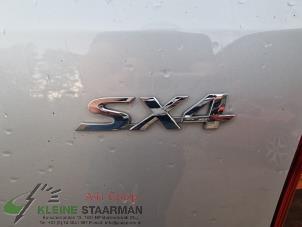 Gebrauchte Batterieträger Suzuki SX4 (EY/GY) 1.6 16V VVT Comfort,Exclusive Autom. Preis auf Anfrage angeboten von Kleine Staarman B.V. Autodemontage