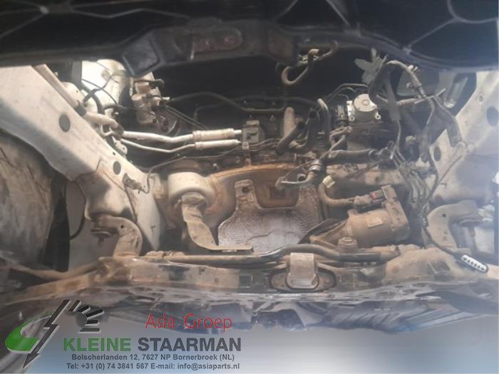 Subframe from a Kia Sportage (QL) 1.6 T-GDI 16V 4x4 2017