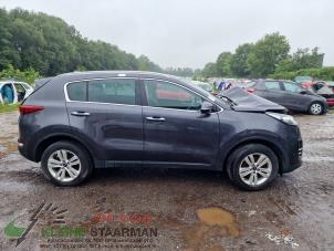 Used Style, middle right Kia Sportage (QL) 1.7 CRDi 115 16V 4x2 Price on request offered by Kleine Staarman B.V. Autodemontage