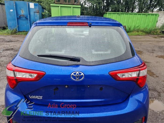 Rückseite (komplett) van een Toyota Yaris III (P13) 1.0 12V VVT-i 2018