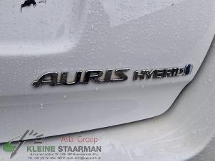 Used Rear upper wishbone, right Toyota Auris Touring Sports (E18) 1.8 16V Hybrid Price on request offered by Kleine Staarman B.V. Autodemontage
