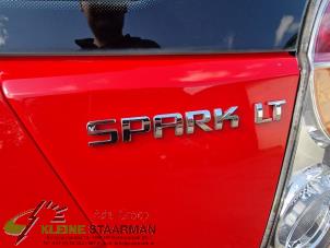 Gebrauchte Fenstermechanik 4-türig links hinten Chevrolet Spark (M300) 1.2 16V Preis auf Anfrage angeboten von Kleine Staarman B.V. Autodemontage