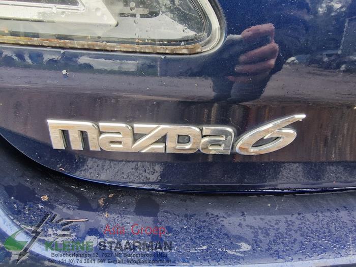 Battery box from a Mazda 6 Sport (GH14/GHA4) 1.8i 16V 2012