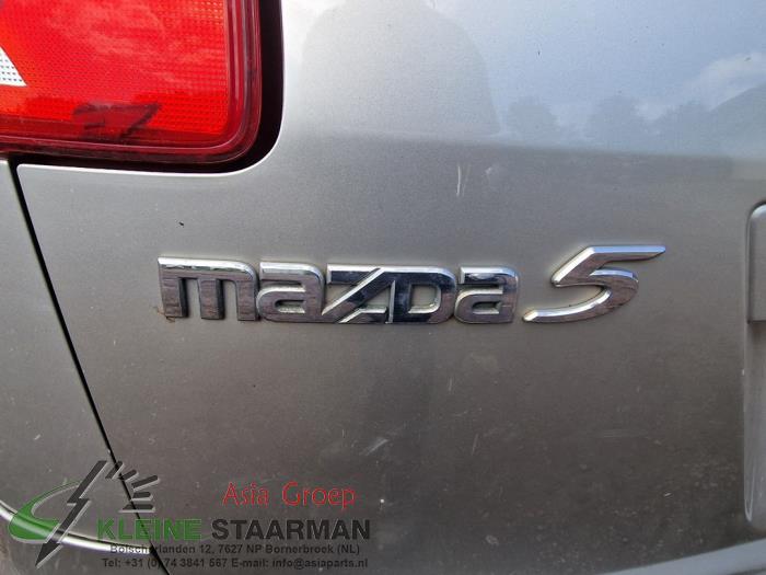 Set of tailgate gas struts from a Mazda 5 (CR19) 1.8i 16V 2005