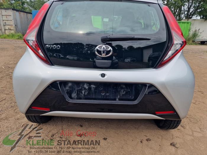 Lado trasero (completo) de un Toyota Aygo (B40) 1.0 12V VVT-i 2019