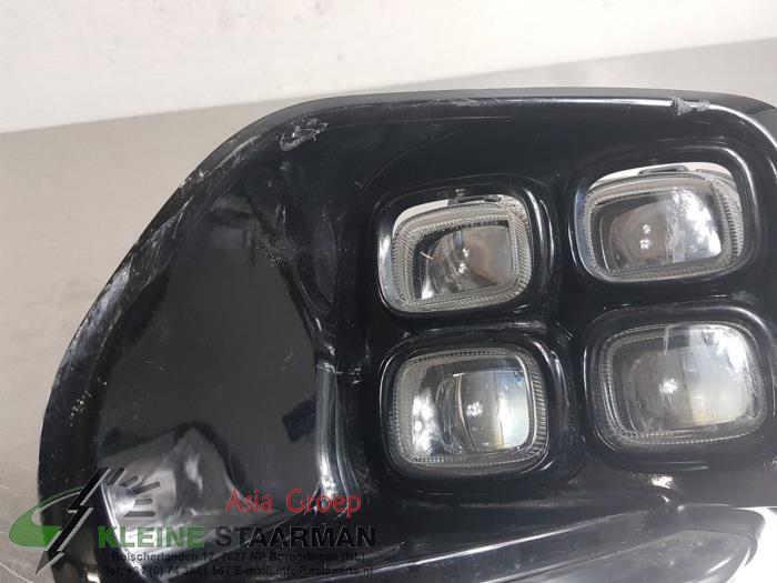 Veilleuse gauche d'un Kia Sportage (QL) 2.0 CRDi 136 16V VGT 4x4 2017