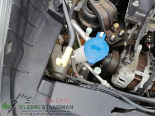 Usagé Réservoir lave-glace avant Hyundai iX20 (JC) 1.4i 16V Prix sur demande proposé par Kleine Staarman B.V. Autodemontage
