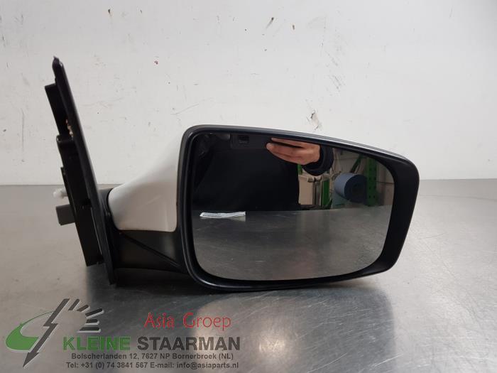 Wing mirror, right from a Hyundai iX20 (JC) 1.4i 16V 2014
