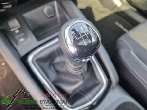 Used Gear stick knob Nissan Qashqai (J11) 1.2 DIG-T 16V Price on request offered by Kleine Staarman B.V. Autodemontage
