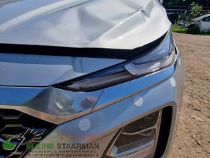 Usagé Veilleuse gauche Hyundai Santafe Prix sur demande proposé par Kleine Staarman B.V. Autodemontage