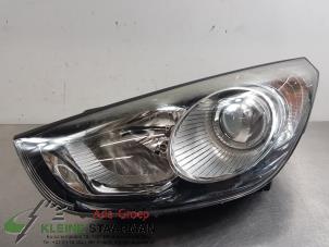 Used Headlight, left Hyundai iX35 (LM) 1.6 GDI 16V Price on request offered by Kleine Staarman B.V. Autodemontage