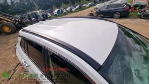 Gebrauchte Dach Toyota Corolla Cross 2.0 VVT-i 16V Hybrid Preis auf Anfrage angeboten von Kleine Staarman B.V. Autodemontage