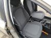 Seat, right from a Hyundai i20, 2008 / 2015 1.2i 16V, Hatchback, Petrol, 1.248cc, 57kW (77pk), FWD, G4LA, 2008-09 / 2012-12, F5P1; F5P4 2010