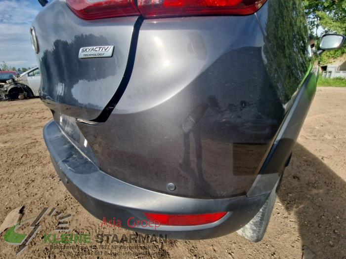 Pare-chocs arrière d'un Mazda CX-3 2.0 SkyActiv-G 120 2019