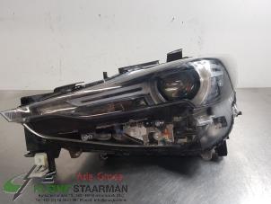 Used Headlight, left Mazda CX-5 (KF) 2.2 SkyActiv-D 175 16V 4WD Price on request offered by Kleine Staarman B.V. Autodemontage
