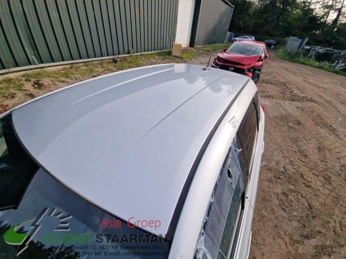 Roof from a Toyota Auris (E18) 1.8 16V Hybrid 2014