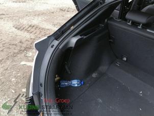 Gebrauchte Kofferraum Verkleidung links Honda Civic (FK6/7/8/9) 1.0i VTEC Turbo 12V Preis auf Anfrage angeboten von Kleine Staarman B.V. Autodemontage