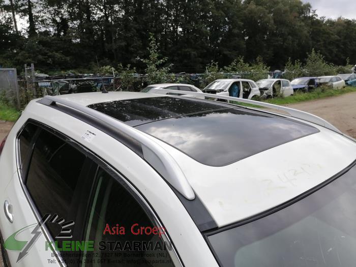 Panoramadach van een Nissan X-Trail (T32) 1.6 Energy dCi All Mode 2015