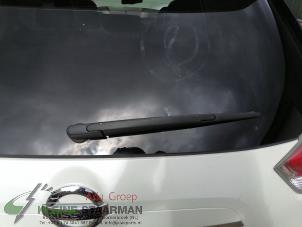 Used Rear wiper arm Nissan X-Trail (T32) 1.6 Energy dCi All Mode Price on request offered by Kleine Staarman B.V. Autodemontage