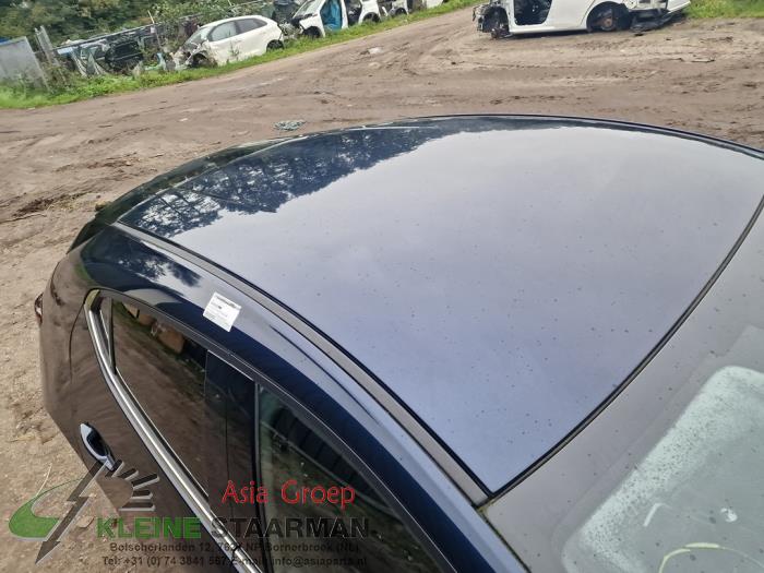 Dach van een Mazda 3 Sport (BP) 2.0 SkyActiv-G 122 Mild Hybrid 16V 2019