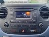 Radio CD player from a Hyundai i10 (B5), 2013 / 2019 1.2 16V, Hatchback, Petrol, 1.248cc, 64kW (87pk), FWD, G4LA, 2013-12 / 2019-12, B5P3; B5P4 2016
