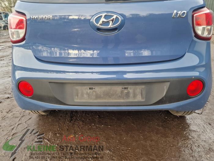 Pare-chocs arrière d'un Hyundai i10 (B5) 1.2 16V 2017