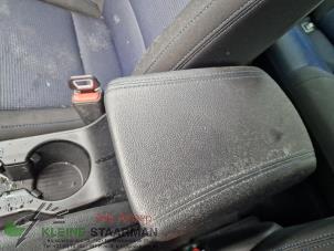 Used Armrest Hyundai Tucson (TL) 1.6 GDi 16V 2WD Price on request offered by Kleine Staarman B.V. Autodemontage