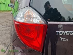 Gebrauchte Rücklicht links Toyota Verso S 1.33 16V Dual VVT-I Preis auf Anfrage angeboten von Kleine Staarman B.V. Autodemontage