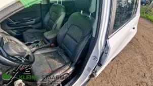 Gebrauchte Sitz links Kia Sportage (QL) 1.6 T-GDI 16V 4x2 Preis auf Anfrage angeboten von Kleine Staarman B.V. Autodemontage