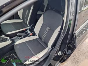 Gebrauchte Sitz links Nissan Micra (K14) 0.9 IG-T 12V Preis auf Anfrage angeboten von Kleine Staarman B.V. Autodemontage