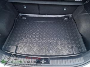 Used Floor panel load area Kia Xceed 1.4 T-GDI 16V Price on request offered by Kleine Staarman B.V. Autodemontage