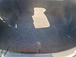 Gebrauchte Bodenblech Kofferraum Mazda 6 (GH12/GHA2) 1.8i 16V Preis auf Anfrage angeboten von Kleine Staarman B.V. Autodemontage