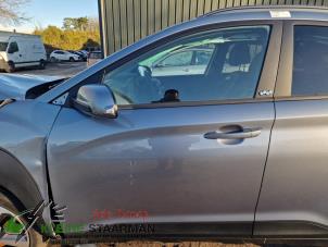 Begagnade Dörr, 4-dörrars, vänster fram Hyundai Kona (OS) 1.0 T-GDI 12V Pris € 175,00 Marginaltabell erbjuds av Kleine Staarman B.V. Autodemontage