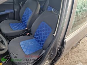 Used Seat, left Hyundai i10 (F5) 1.1i 12V Price on request offered by Kleine Staarman B.V. Autodemontage