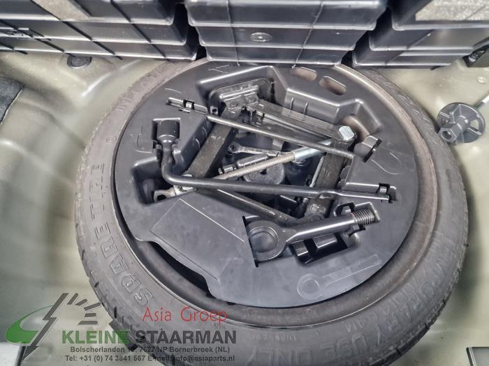 Spare wheel from a Kia Picanto (TA) 1.2 16V 2013