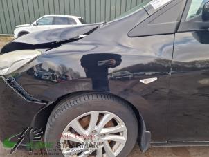 Used Front wing, left Mazda 5 (CWA9) 2.0i 16V Price on request offered by Kleine Staarman B.V. Autodemontage